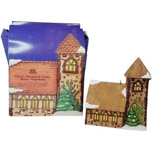Dept. 56 Dickens Village DICKENS VILLAGE CHURCH Classic‎ Ornament Series